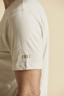 aeronauticamilitare_261ts2534uj00641_73078_t-shirt-with-frecce-tricolori-emblem_5.jpg