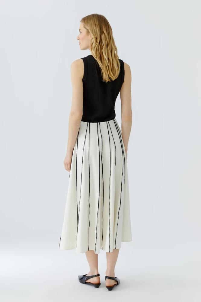Oui-_fall_winter_0109_0098760 (3).jpg