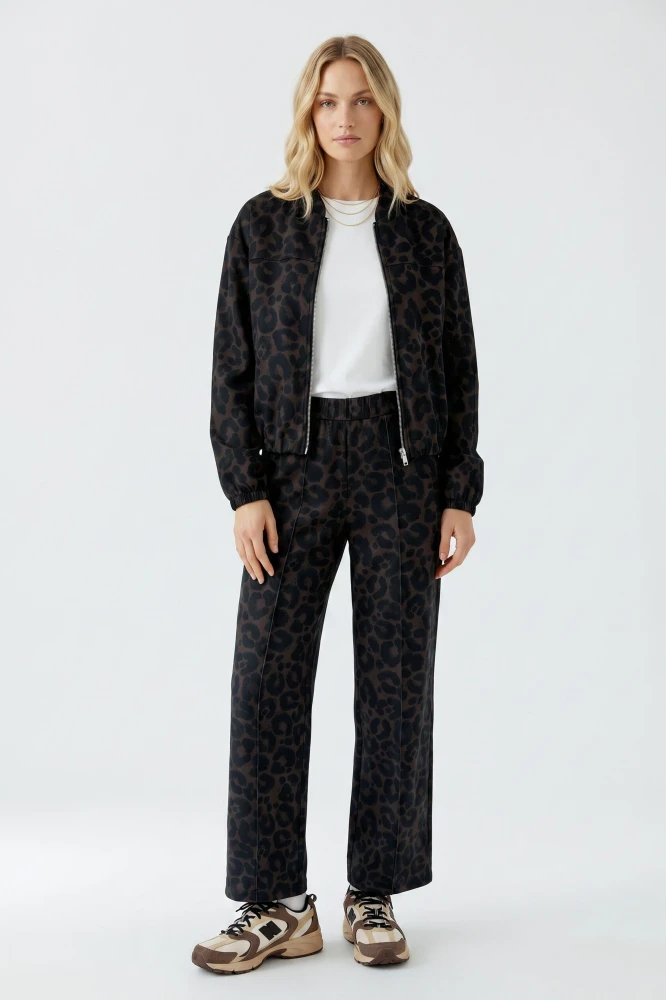 Oui-_fall_winter_0899_0100291 (1).jpg